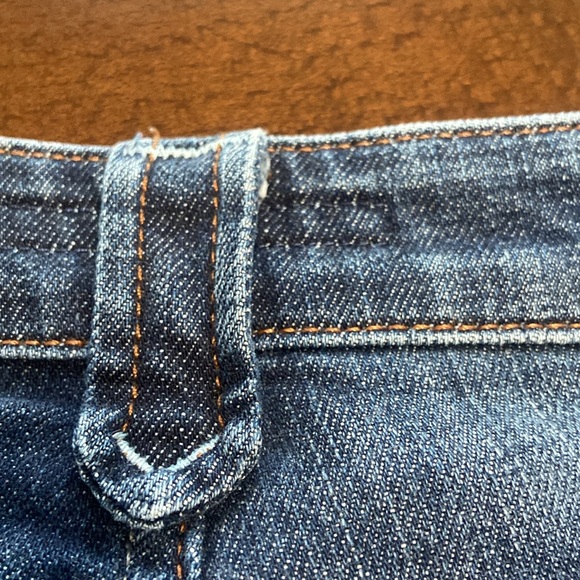 Joe's Jeans, Honey fit, size 28, slight flare leg. - Picture 10 of 14